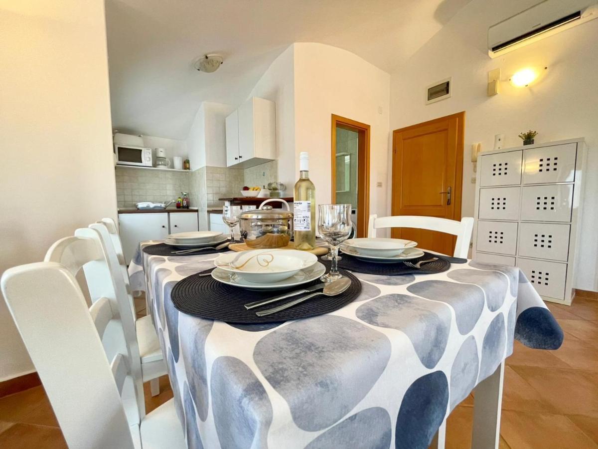 Apartments Ladonja Медулин Екстериор снимка
