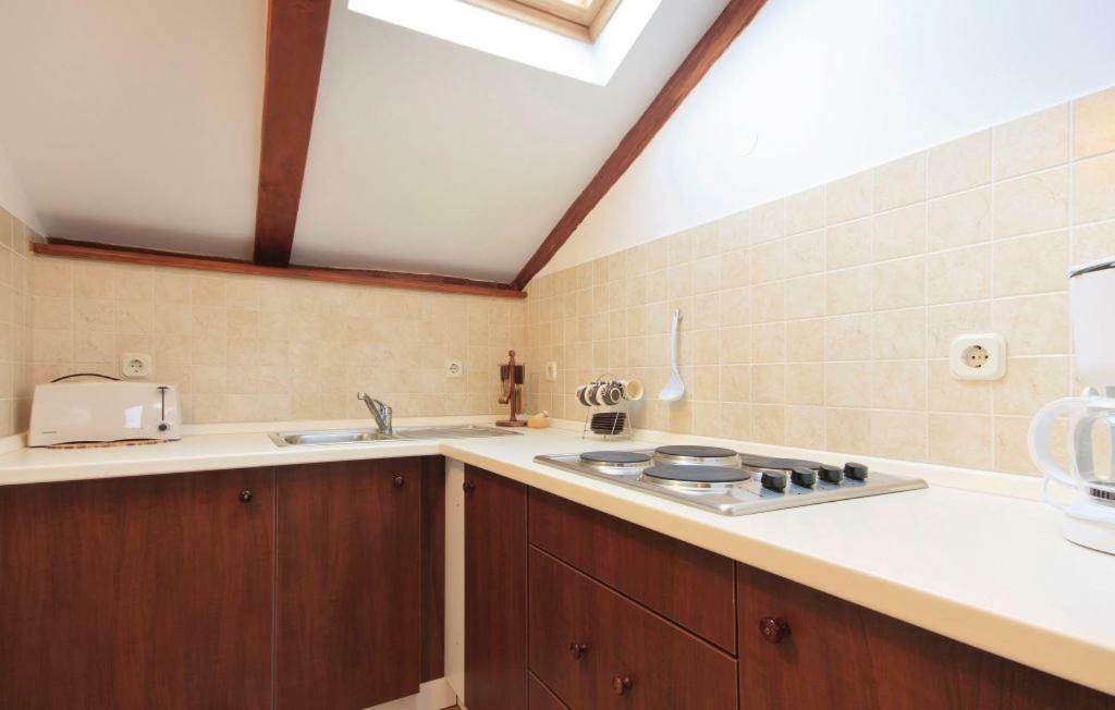 Apartments Ladonja Медулин Екстериор снимка